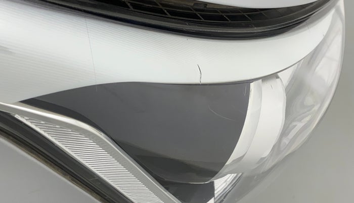 2017 Hyundai Creta SX PLUS 1.6 PETROL, Petrol, Manual, 88,556 km, Right headlight - Minor scratches