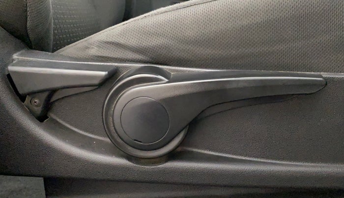 2019 Tata TIGOR REVOTRON XM (O), Petrol, Manual, 89,426 km, Driver Side Adjustment Panel