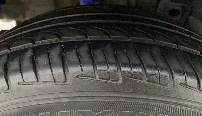 2019 Tata TIGOR REVOTRON XM (O), Petrol, Manual, 89,426 km, Right Rear Tyre Tread
