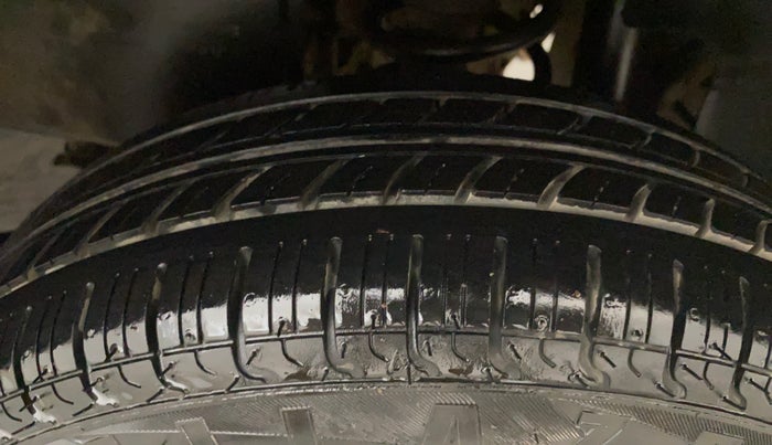 2015 Tata Nano TWIST XTA, Petrol, Automatic, 20,779 km, Left Rear Tyre Tread