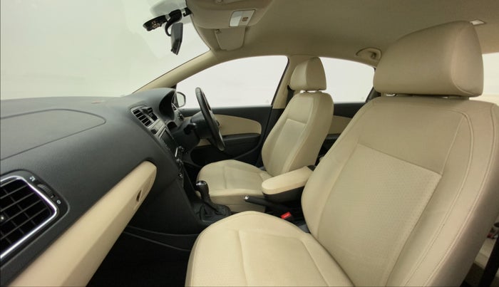 2017 Skoda Rapid STYLE 1.5 TDI AT, Diesel, Automatic, 75,037 km, Right Side Front Door Cabin