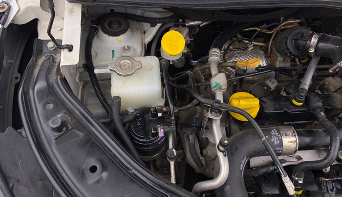 2022 Nissan MAGNITE XV TURBO CVT, Petrol, Automatic, 20,147 km, Engine View - Right