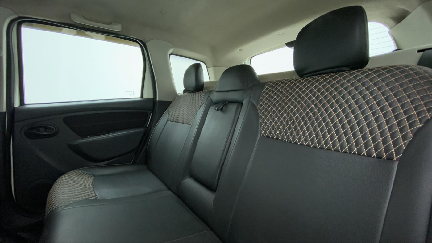 2016 Renault Duster 85 PS RXS MT DIESEL, Diesel, Manual, 52,851 km, Right Side Rear Door Cabin
