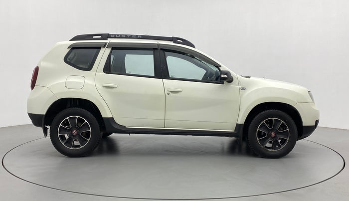 2016 Renault Duster 85 PS RXS MT DIESEL, Diesel, Manual, 52,851 km, Right Side View
