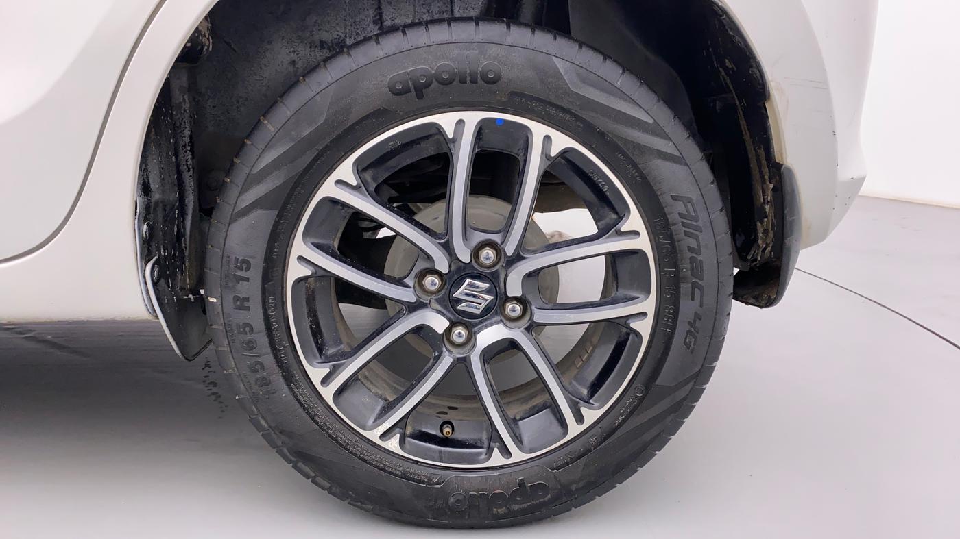 2020 Maruti Swift ZXI + AMT, Petrol, Automatic, 64,060 km, Left Rear Wheel