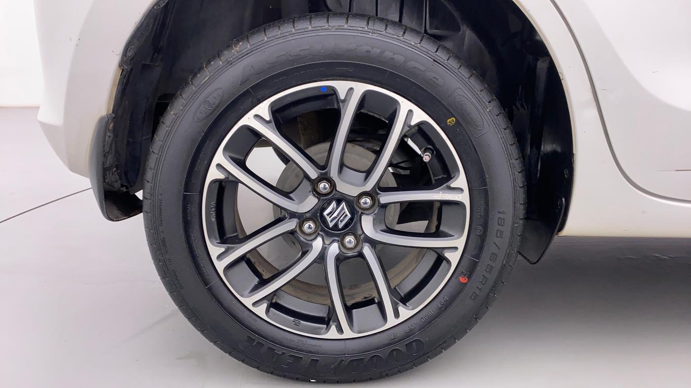 2020 Maruti Swift ZXI + AMT, Petrol, Automatic, 64,060 km, Right Rear Wheel