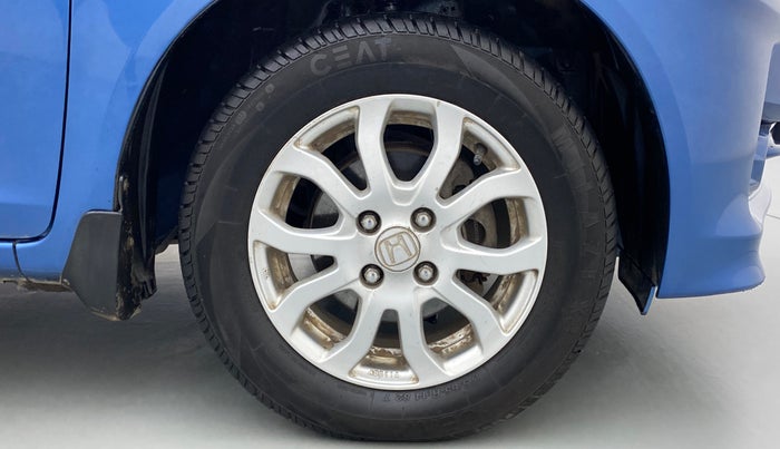 2013 Honda Amaze 1.2 VXMT I VTEC, Petrol, Manual, 44,119 km, Right Front Wheel