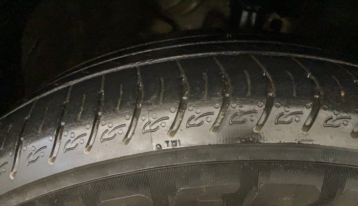 2020 KIA SELTOS HTK PLUS 1.5 DIESEL, Diesel, Manual, 44,306 km, Right Front Tyre Tread