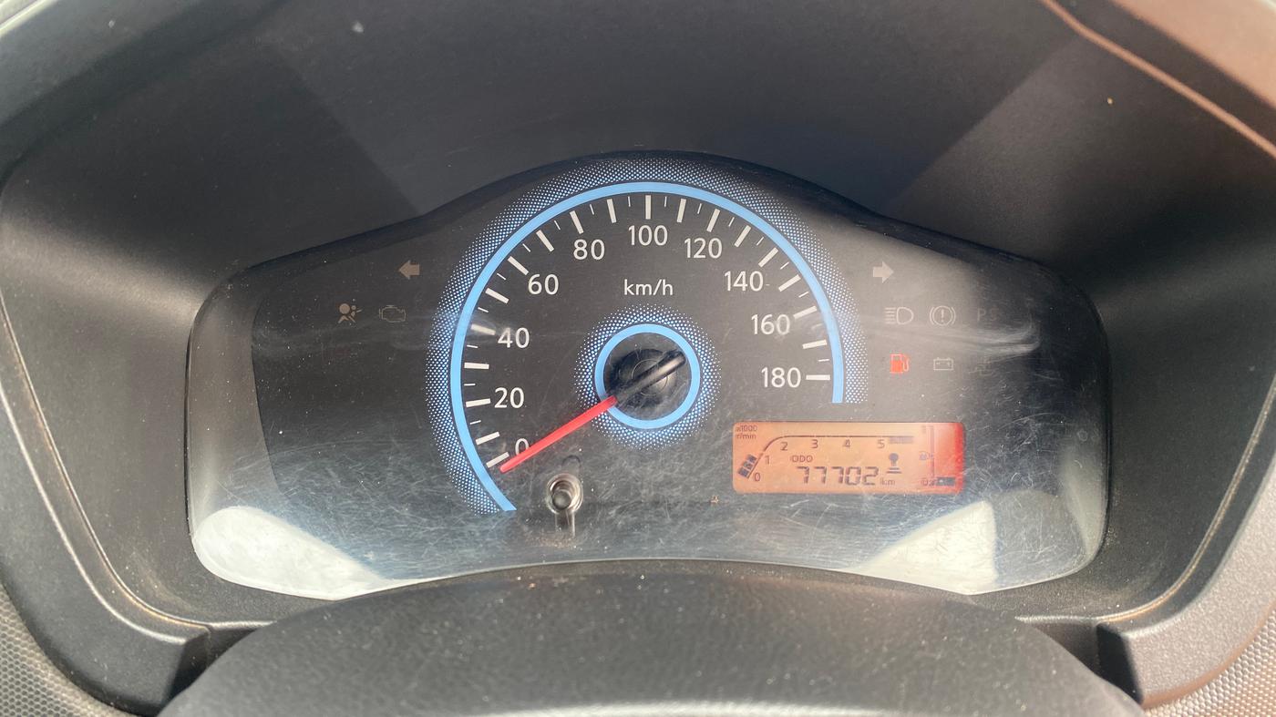 2017 Datsun Redi Go T (O), Petrol, Manual, 77,697 km, Odometer Image