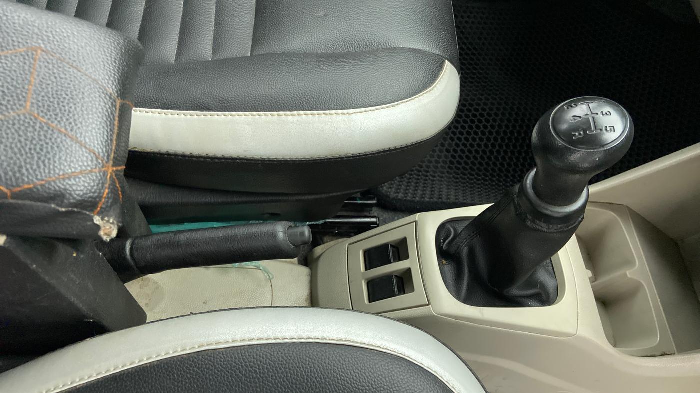 2021 Maruti Alto LXI CNG, CNG, Manual, 27,316 km, Gear Lever