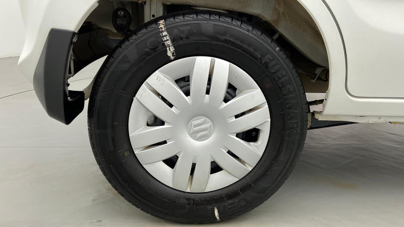 2021 Maruti Alto LXI CNG, CNG, Manual, 27,316 km, Right Rear Wheel