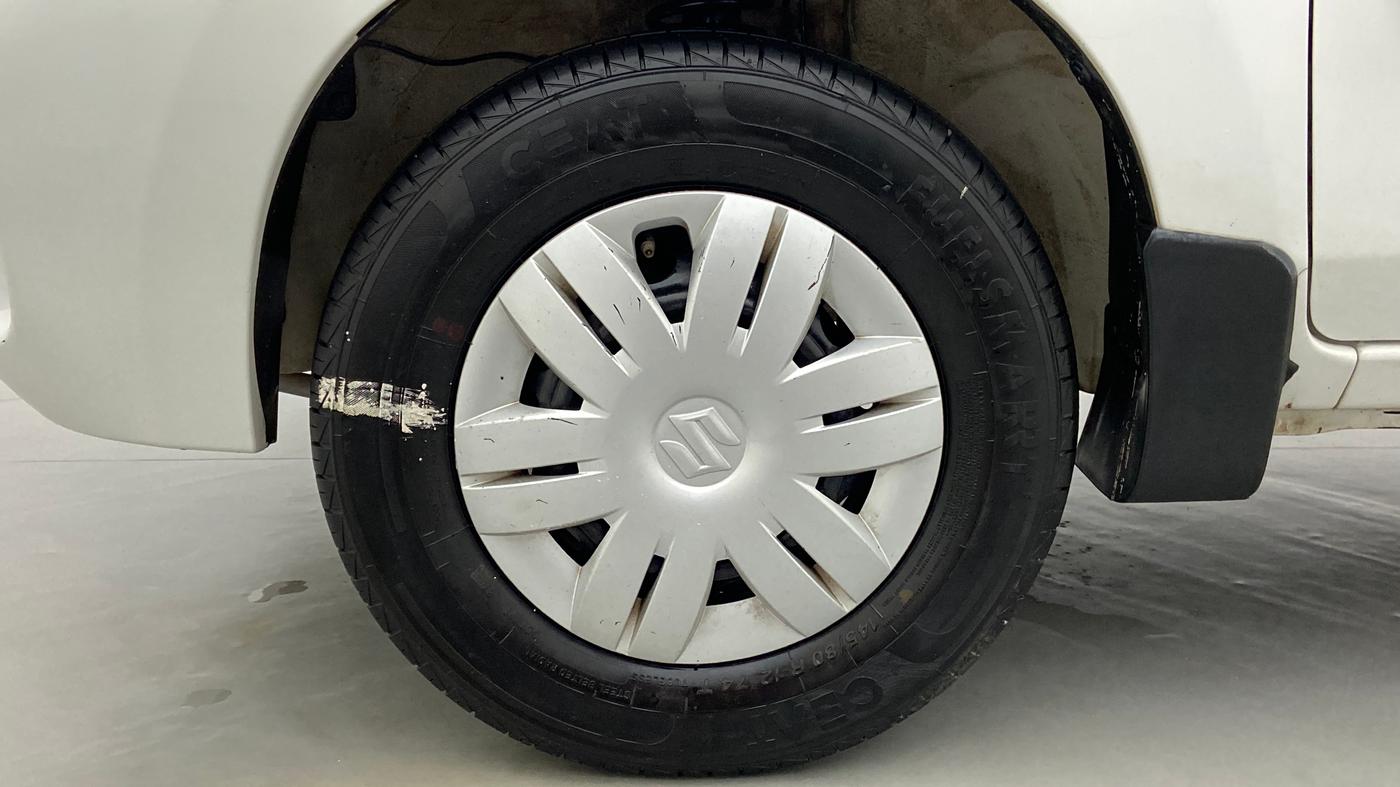 2021 Maruti Alto LXI CNG, CNG, Manual, 27,316 km, Left Front Wheel