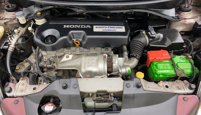 2014 Honda Amaze 1.5L I-DTEC S, Diesel, Manual, 1,01,764 km, Open Bonet