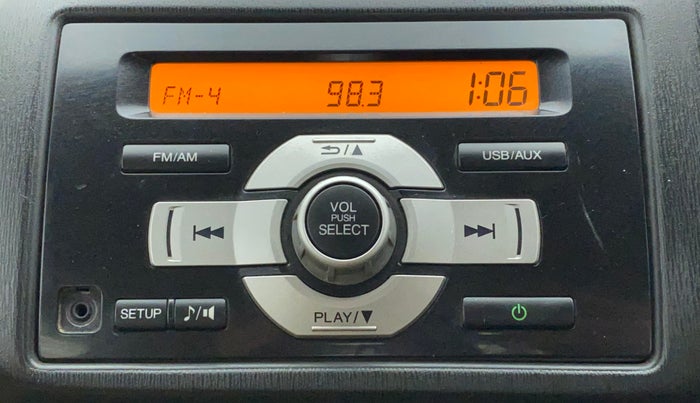 2014 Honda Amaze 1.5L I-DTEC S, Diesel, Manual, 1,01,764 km, Infotainment System