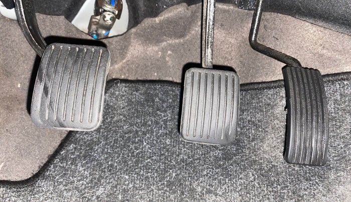 2013 Hyundai i10 ERA 1.1, Petrol, Manual, 54,947 km, Pedals