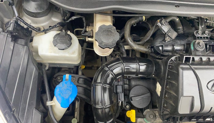 2013 Hyundai Eon ERA +, Petrol, Manual, 15,332 km, Engine View - Right