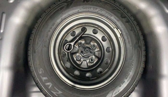 2013 Hyundai Eon ERA +, Petrol, Manual, 15,332 km, Spare Tyre