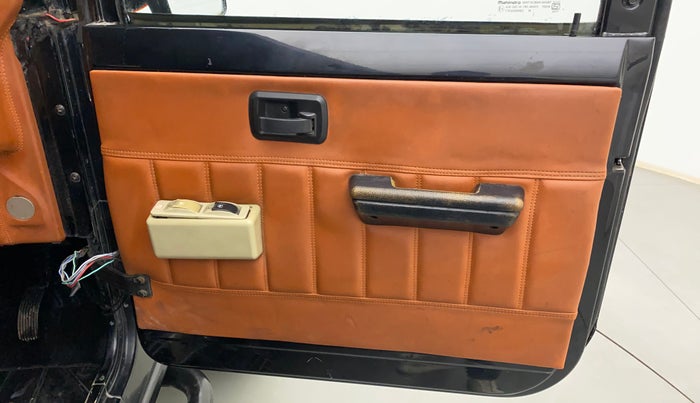 2019 Mahindra Thar CRDE 4X4 BS IV, Diesel, Manual, 36,685 km, Driver-side door - Trim damaged