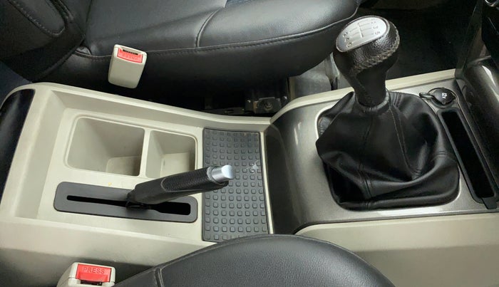 2018 Mahindra Scorpio S11 2WD, Diesel, Manual, 60,313 km, Gear Lever