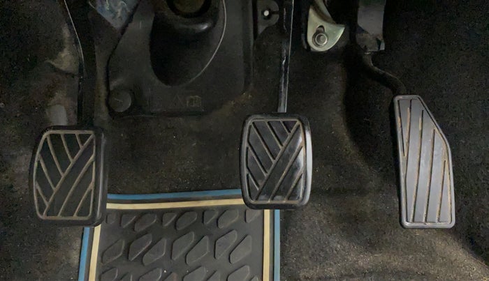 2019 Maruti New Wagon-R 1.0 Lxi (o) cng, CNG, Manual, 85,079 km, Pedals