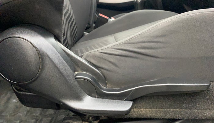 2021 Maruti Swift ZXI, Petrol, Manual, 59,321 km, Driver Side Adjustment Panel