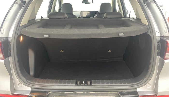 2020 KIA SONET GTX PLUS 1.5 AT, Diesel, Automatic, 60,654 km, Boot Inside