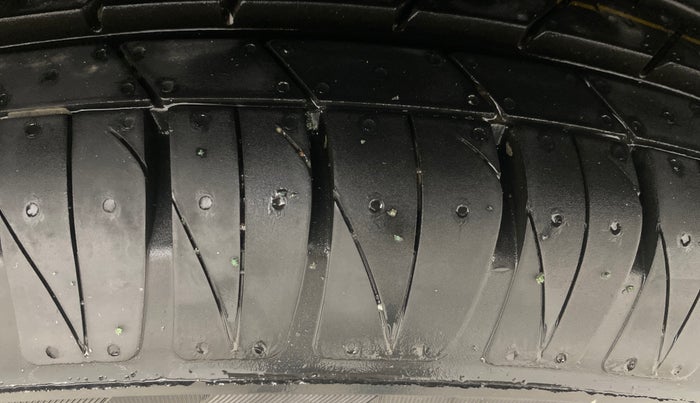 2020 KIA SONET GTX PLUS 1.5 AT, Diesel, Automatic, 60,654 km, Left Rear Tyre Tread