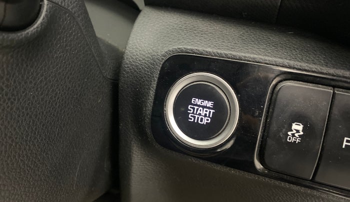 2020 KIA SONET GTX PLUS 1.5 AT, Diesel, Automatic, 60,654 km, Keyless Start/ Stop Button