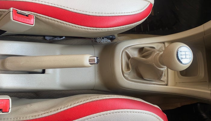 2014 Maruti Swift Dzire VXI, Petrol, Manual, 57,978 km, Gear Lever