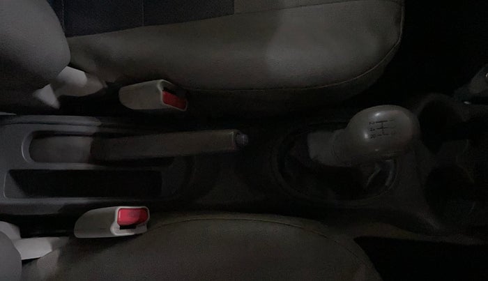 2016 Renault Pulse RXL PETROL, Petrol, Manual, 69,121 km, Gear Lever