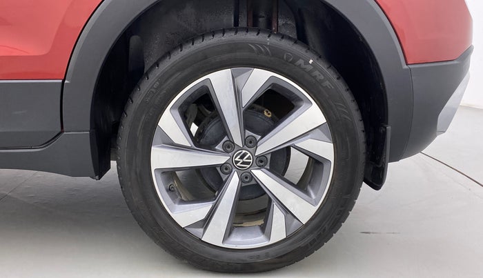 2021 Volkswagen TAIGUN TOPLINE 1.0 TSI MT, Petrol, Manual, 18,089 km, Left Rear Wheel