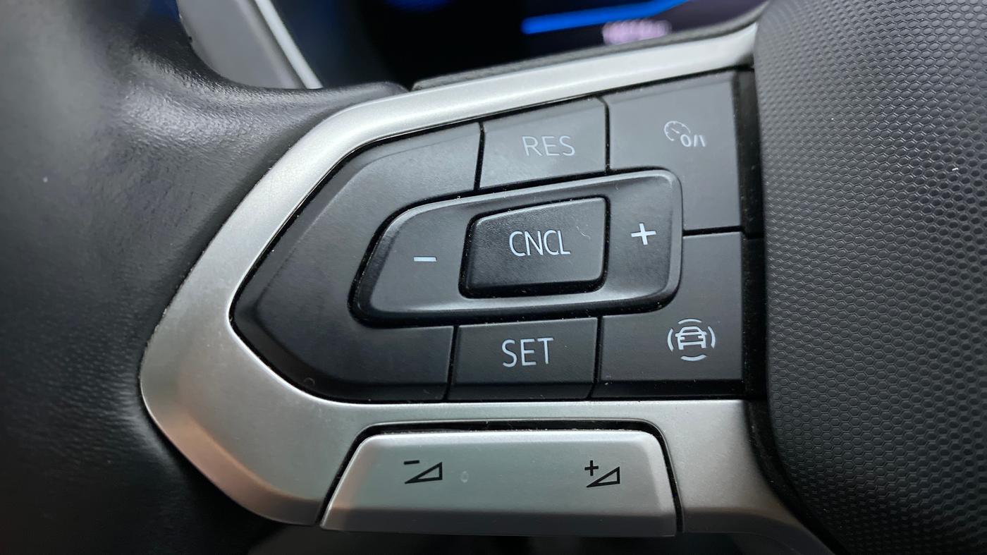 2021 Volkswagen TAIGUN TOPLINE 1.0 TSI MT, Petrol, Manual, 18,089 km, Adaptive Cruise Control