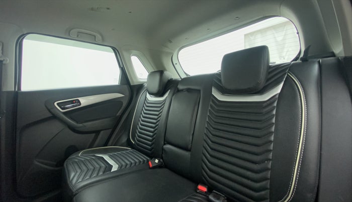 2017 Maruti Vitara Brezza ZDI PLUS, Diesel, Manual, 58,616 km, Right Side Rear Door Cabin