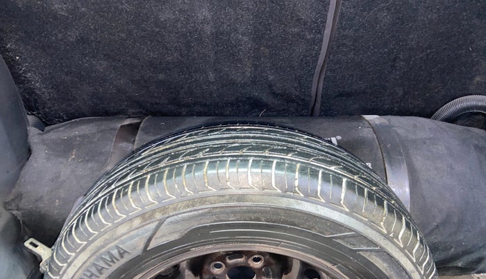 2016 Maruti Ritz LXI, CNG, Manual, 92,038 km, Spare Tyre