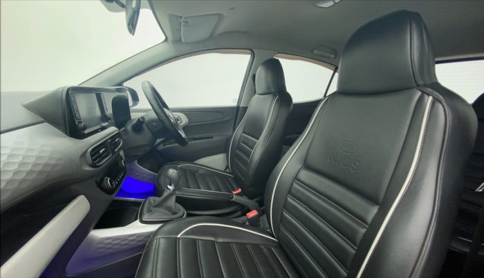 2020 Hyundai GRAND I10 NIOS SPORTZ PETROL, Petrol, Manual, 25,143 km, Right Side Front Door Cabin