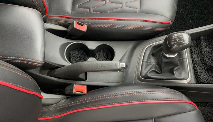 2017 Hyundai Verna 1.6 VTVT SX, Petrol, Manual, 59,816 km, Gear Lever