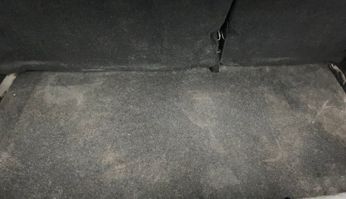 2016 Maruti Swift LXI (O), Petrol, Manual, 83,889 km, Boot Inside