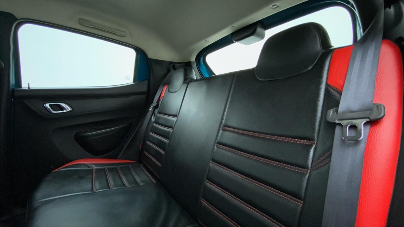 2021 Renault Kwid CLIMBER 1.0 (O), Petrol, Manual, 20,542 km, Right Side Rear Door Cabin