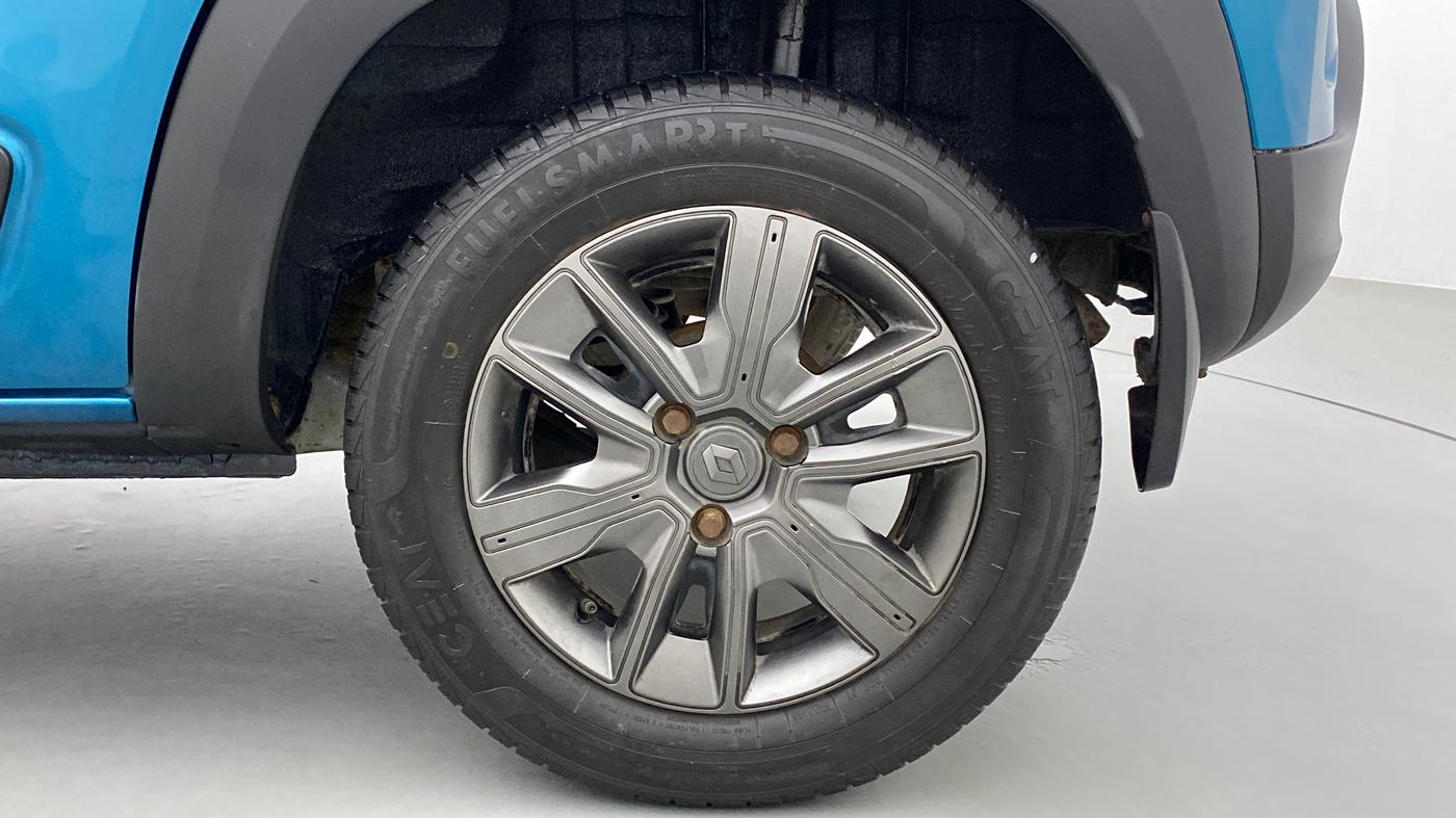 2021 Renault Kwid CLIMBER 1.0 (O), Petrol, Manual, 20,542 km, Left Rear Wheel