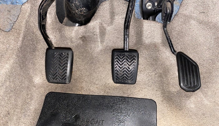 2013 Toyota Etios G, Petrol, Manual, 77,351 km, Pedals