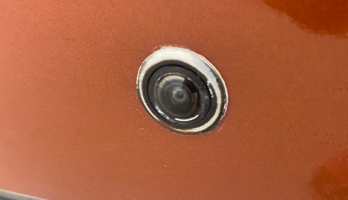 2016 Mahindra Kuv100 K8 D 6 STR, Diesel, Manual, 73,673 km, Parking Camera