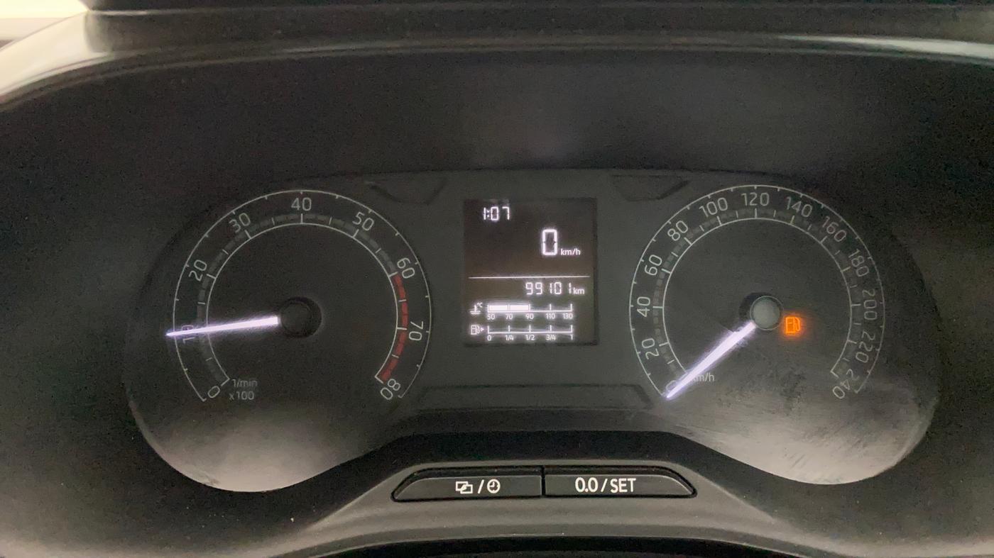 2022 Skoda SLAVIA ACTIVE 1.0L TSI MT, Petrol, Manual, 99,147 km, Odometer Image