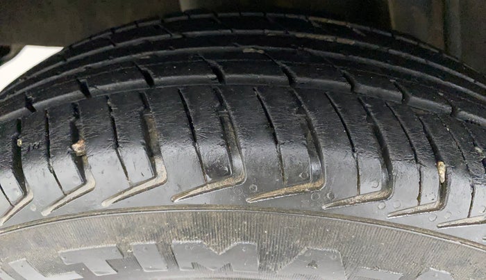 2016 Renault Kwid RXT 0.8, Petrol, Manual, 36,329 km, Right Rear Tyre Tread