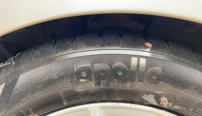 2019 Ford Figo Aspire TITANIUM 1.2 PETROL, Petrol, Manual, 52,267 km, Left Front Tyre Tread