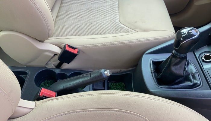 2019 Ford Figo Aspire TITANIUM 1.2 PETROL, Petrol, Manual, 52,267 km, Gear Lever