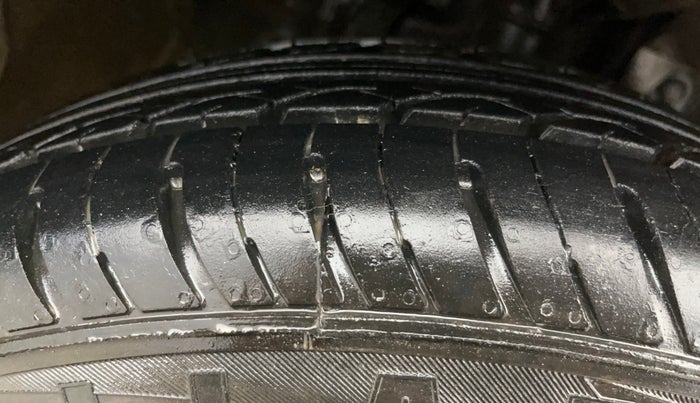 2015 Honda City 1.5L I-VTEC SV, Petrol, Manual, 27,516 km, Right Front Tyre Tread