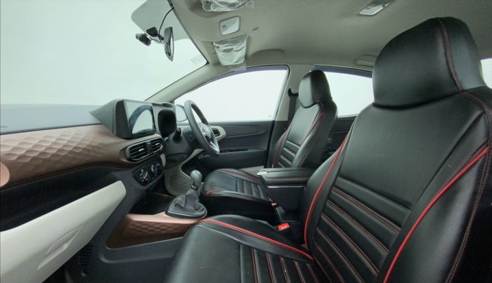 2022 Hyundai AURA S 1.2 CNG, CNG, Manual, 7,670 km, Right Side Front Door Cabin