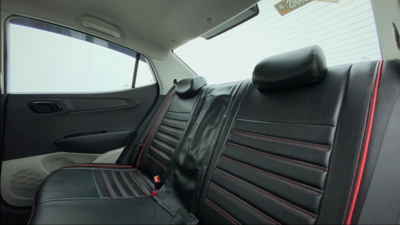 2022 Hyundai AURA S 1.2 CNG, CNG, Manual, 7,670 km, Right Side Rear Door Cabin