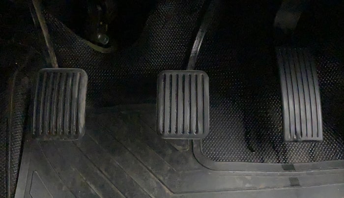 2022 Hyundai AURA S 1.2 CNG, CNG, Manual, 7,670 km, Pedals