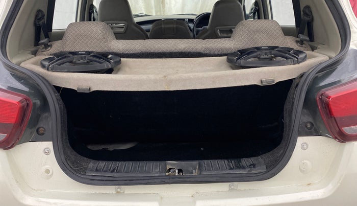 2017 Mahindra Kuv100 K4 PLUS D 6 STR, Diesel, Manual, 53,535 km, Boot Inside